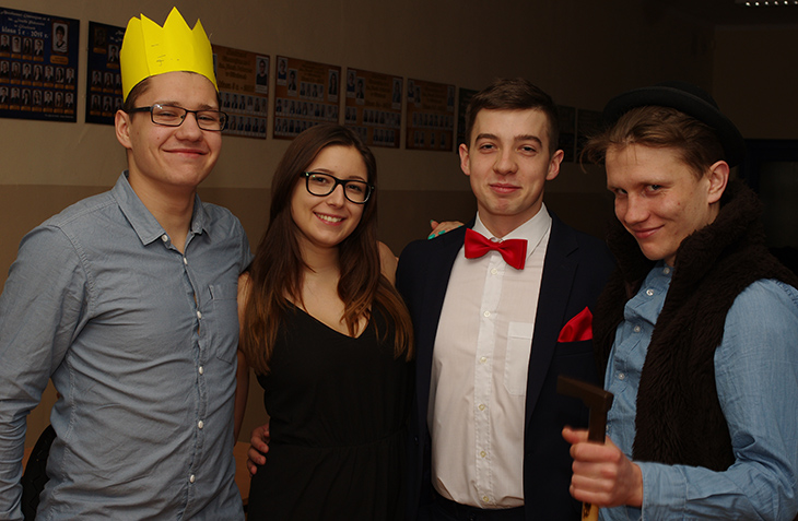 Aktorzy teatru cieni