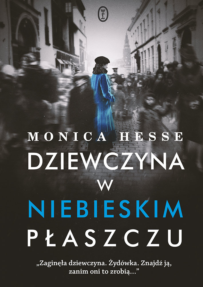 Okladka książki dziewczyna w niebieskim płaszczu. Dziewczyna w niebieskim płaszczu na tle czarno-białego miasta