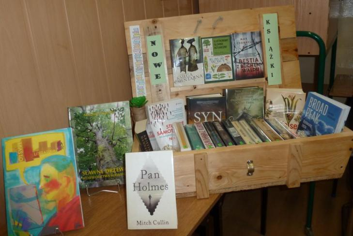 Dary książkowe w bibliotece